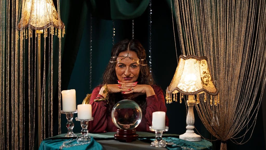 Falda Dolunay Görmek Ne Demek